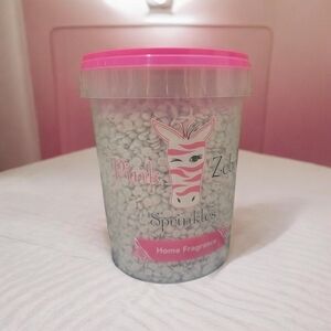 Pink Zebra Pink & White Sprinkles Home Fragrance Tub